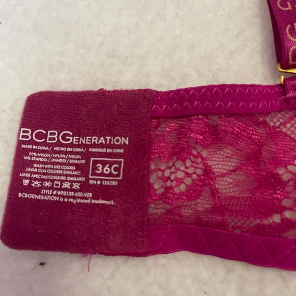 Bras - Picture 3 of 6